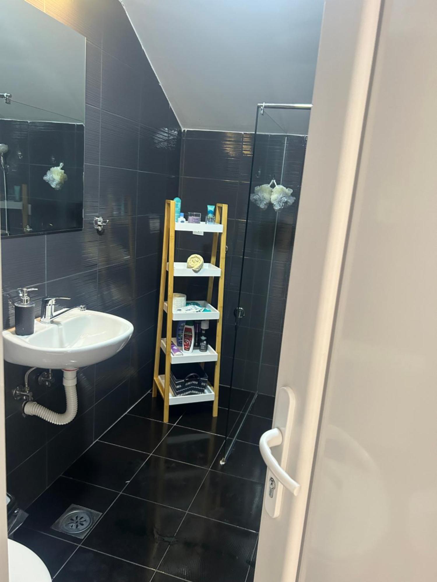 Apartman Diamond Lux Surčin المظهر الخارجي الصورة